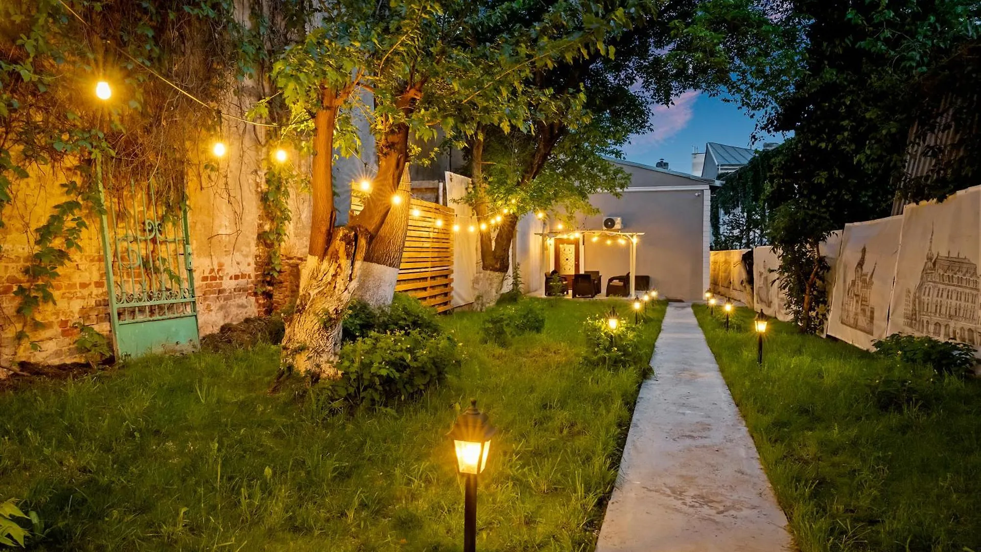 בוקרשט Garden Villa High Ceilings Free Parking