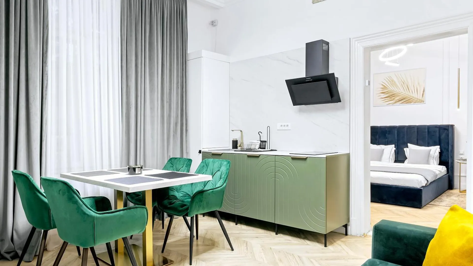 Garden Villa High Ceilings Free Parking Bucareste 0*,  Roménia